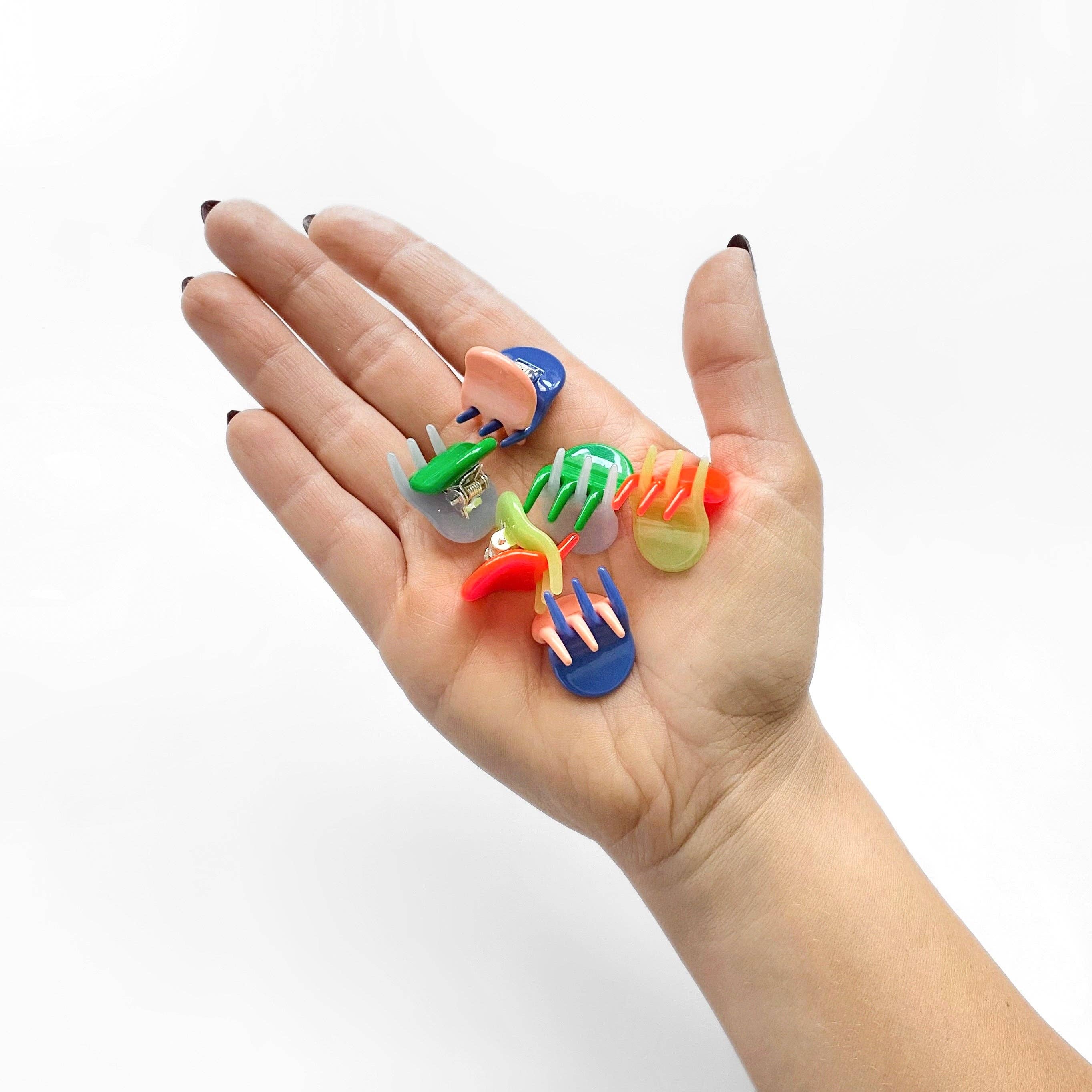 CHUNKS - Set of Micro Claws in Play