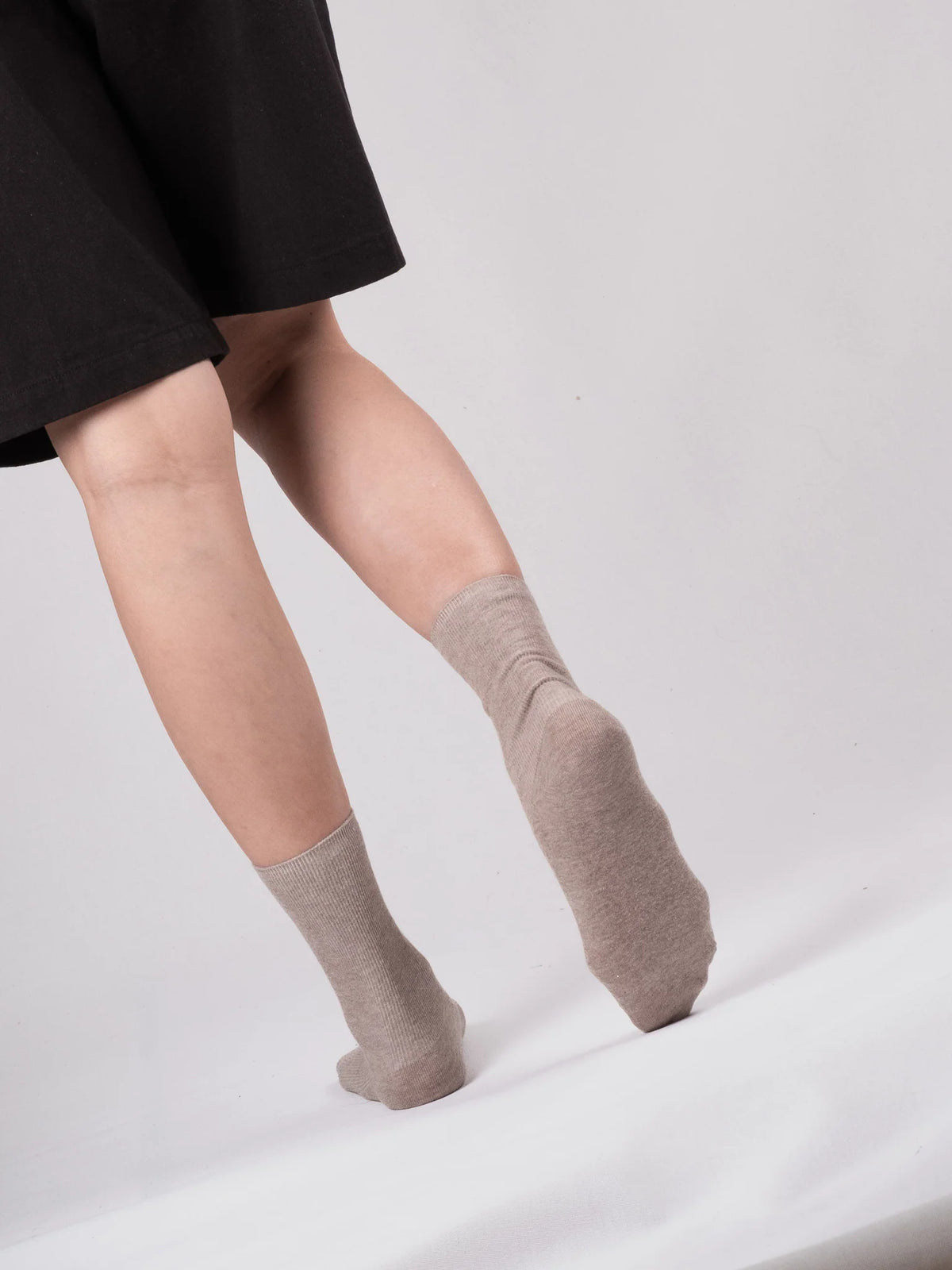 Common Garden Socks - Cocoa Beige