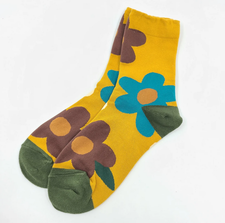 Comfortarians – Women’s Floral Socks - Mustard