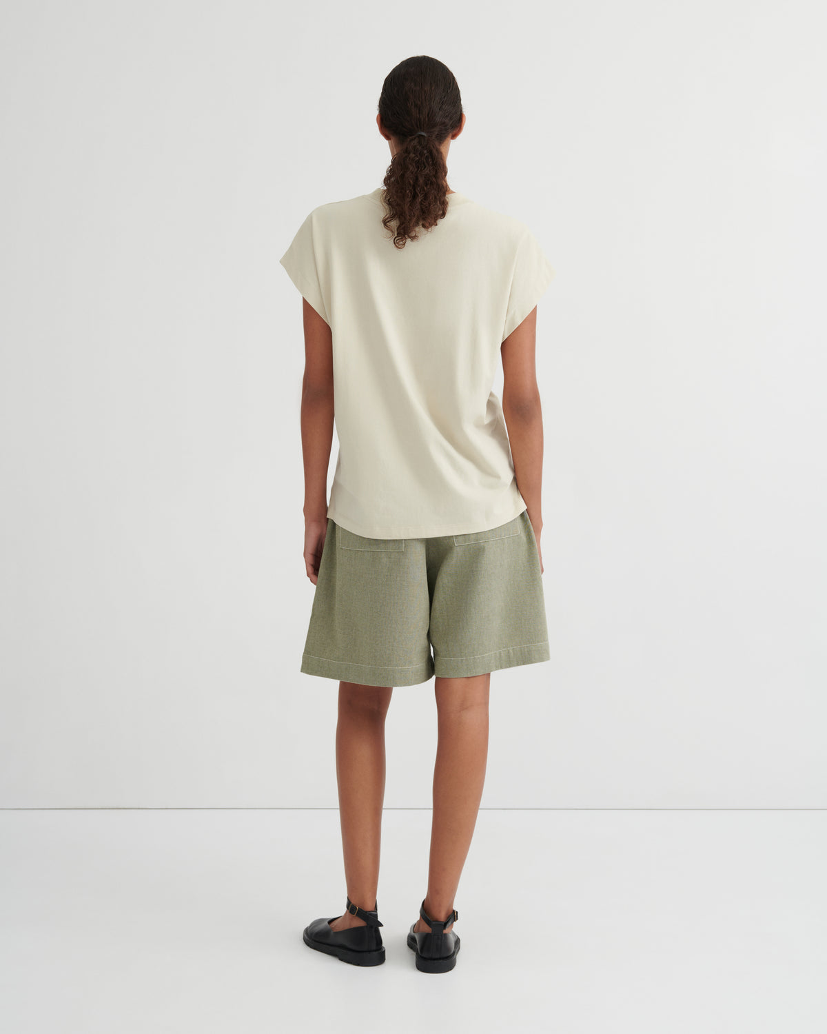 Kowtow Geometry Tee – Stone