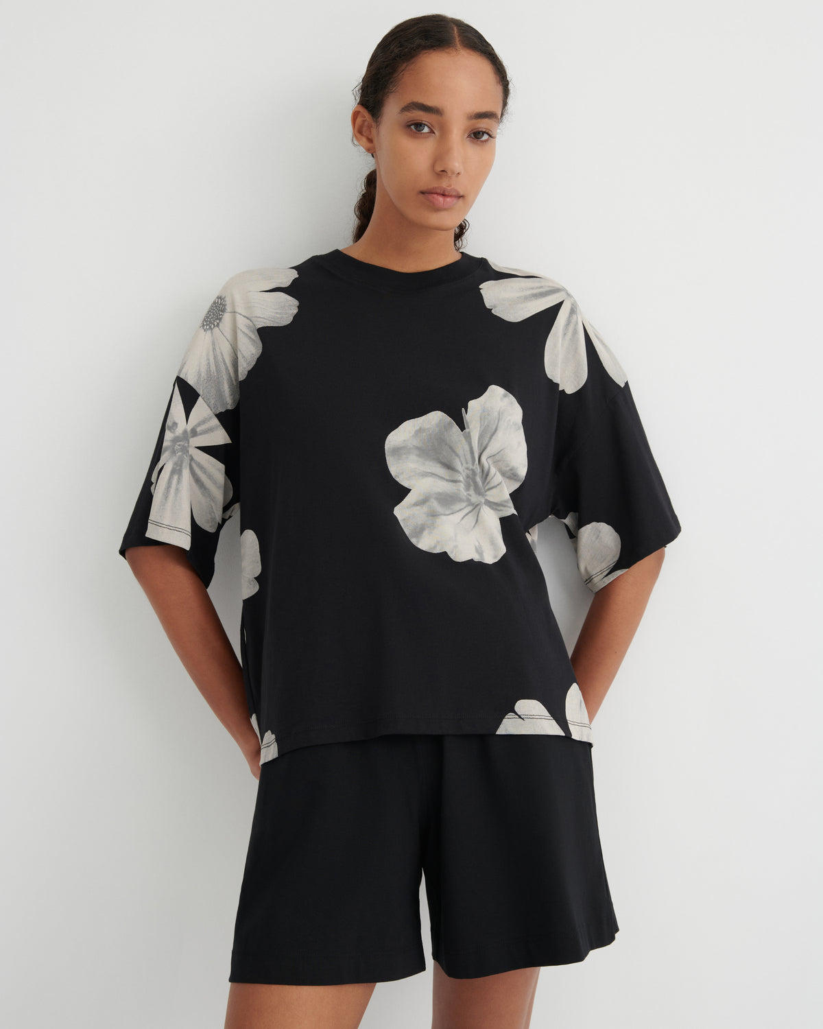 Kowtow Oversized Boxy Tee – Monochrome Floral