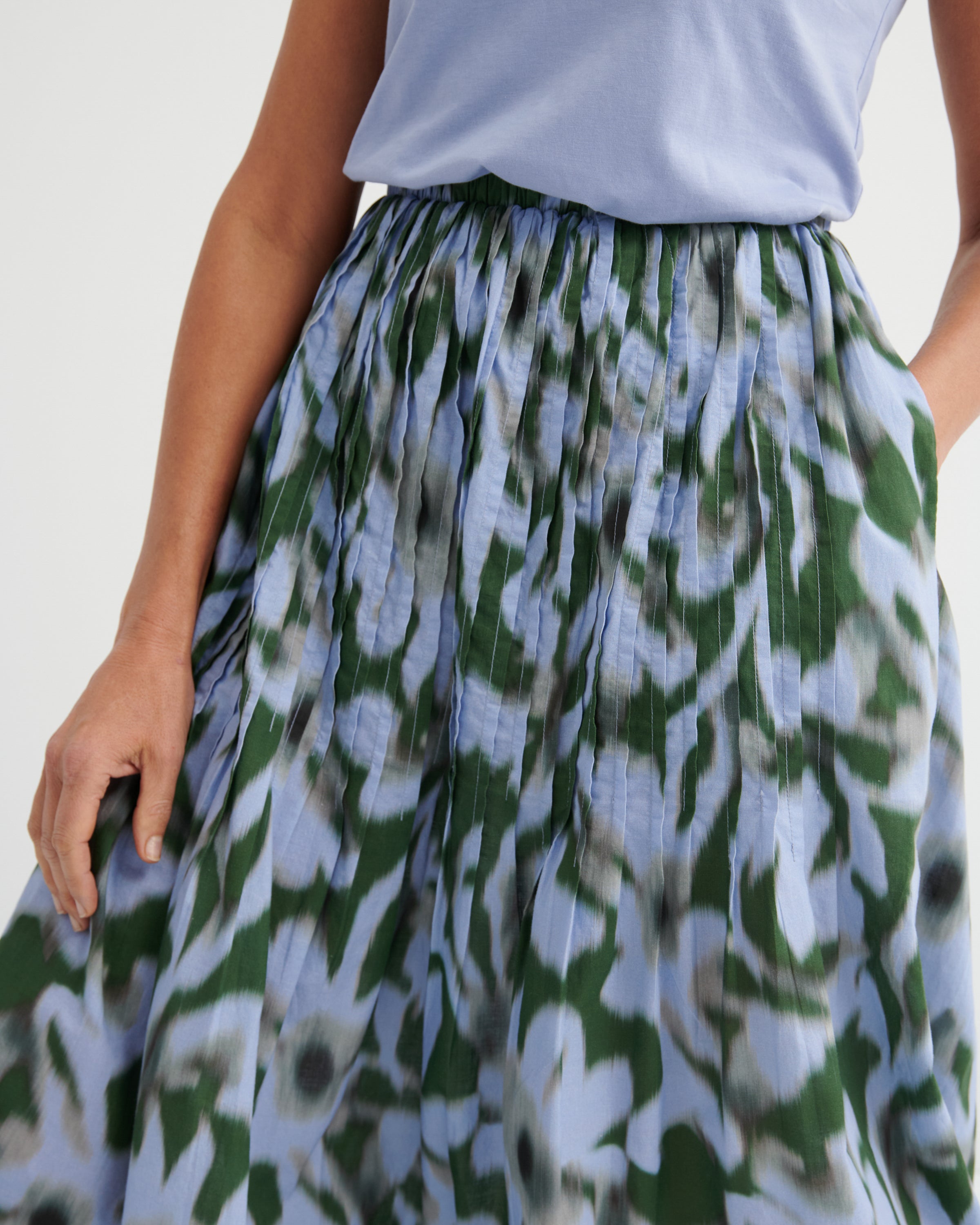 Kowtow Poet Skirt – Misty Floral