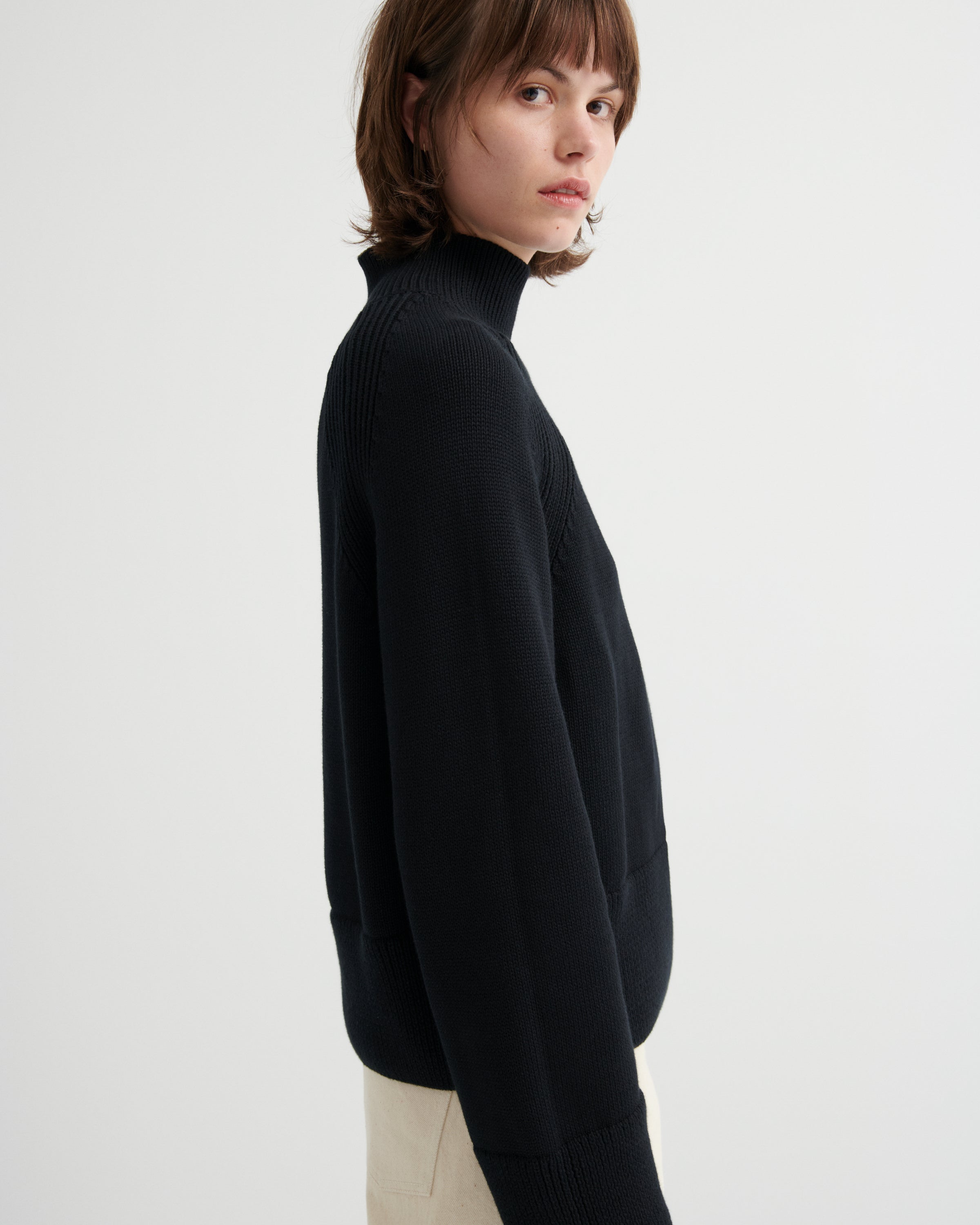 Kowtow Triangle Jumper – Black