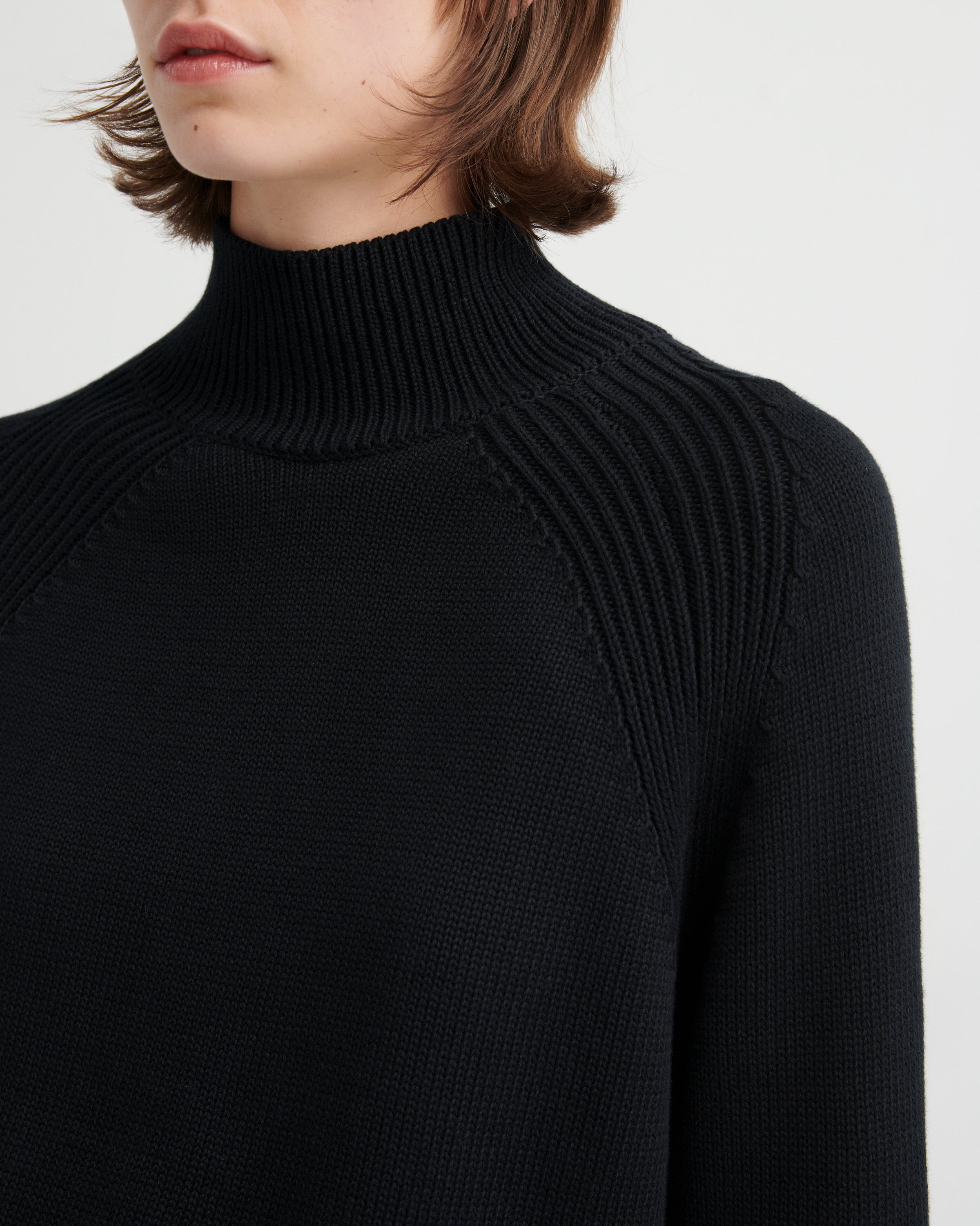Kowtow Triangle Jumper – Black