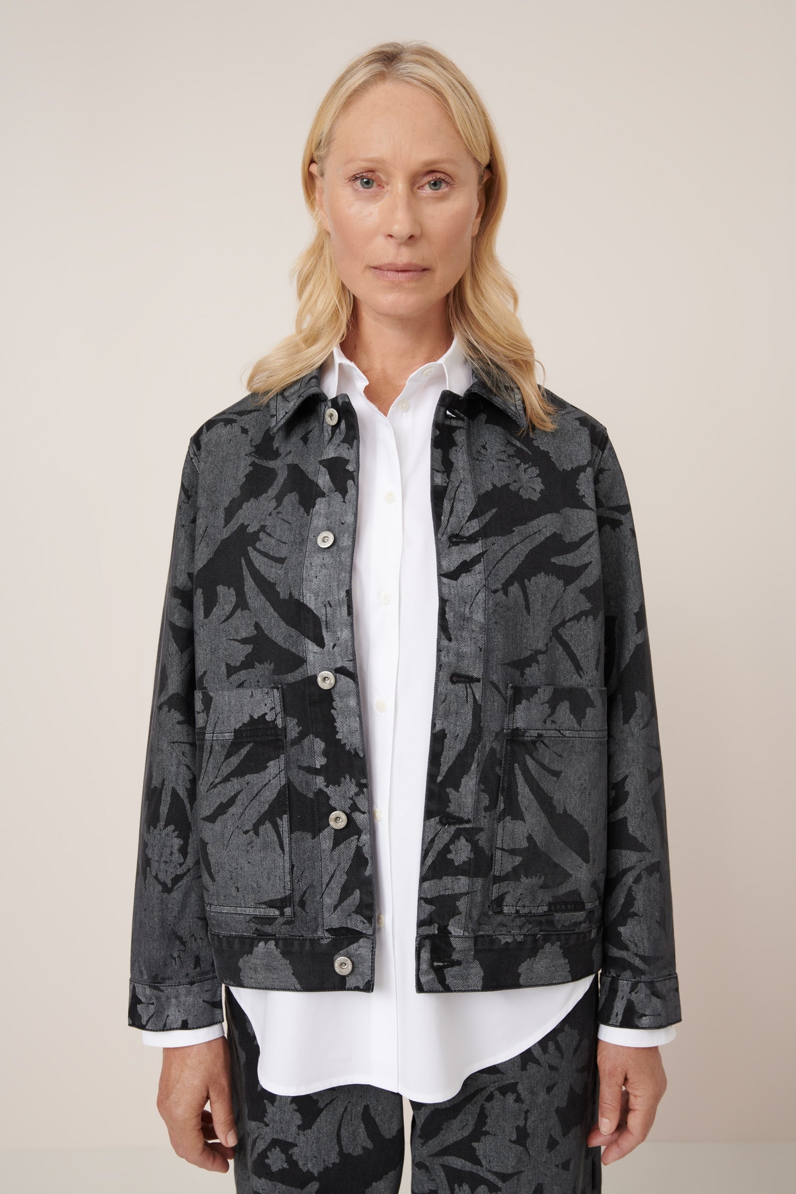 Kowtow Worker Jacket – Etched Denim